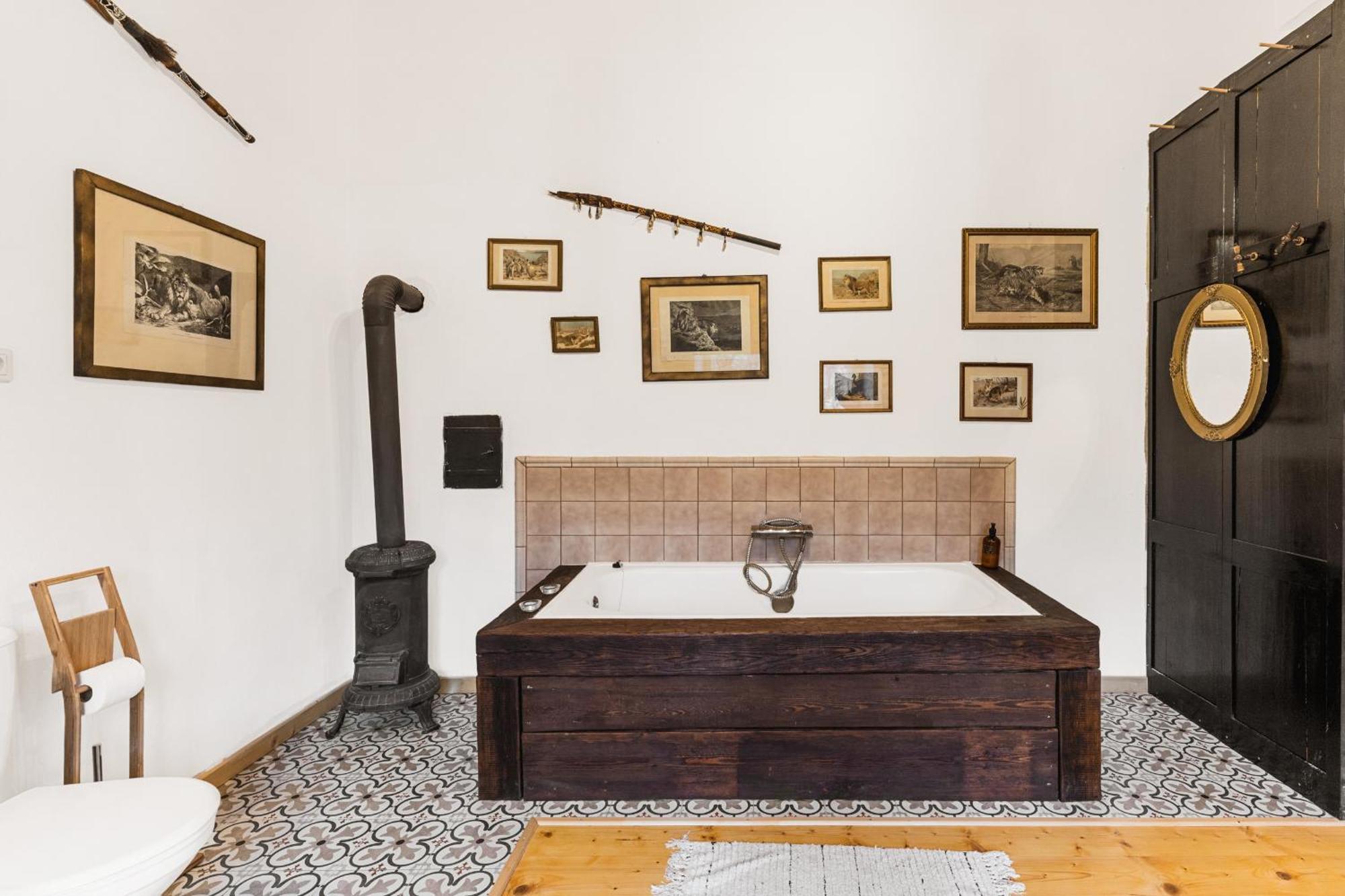 Sovi Dom- Historicke Apartmany Z 19 Storocia, 4Km Od Banskej Stiavnice Svaty Anton Luaran gambar