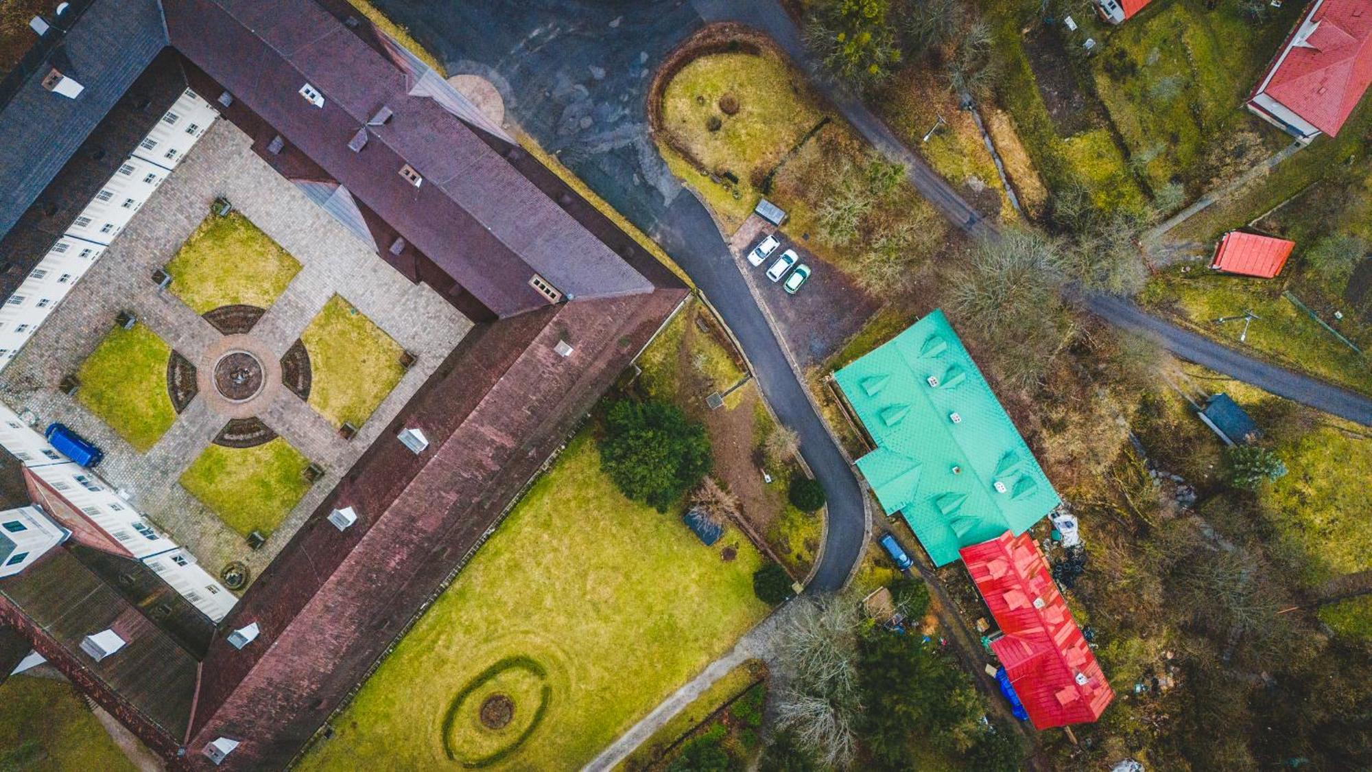 Sovi Dom- Historicke Apartmany Z 19 Storocia, 4Km Od Banskej Stiavnice Svaty Anton Luaran gambar