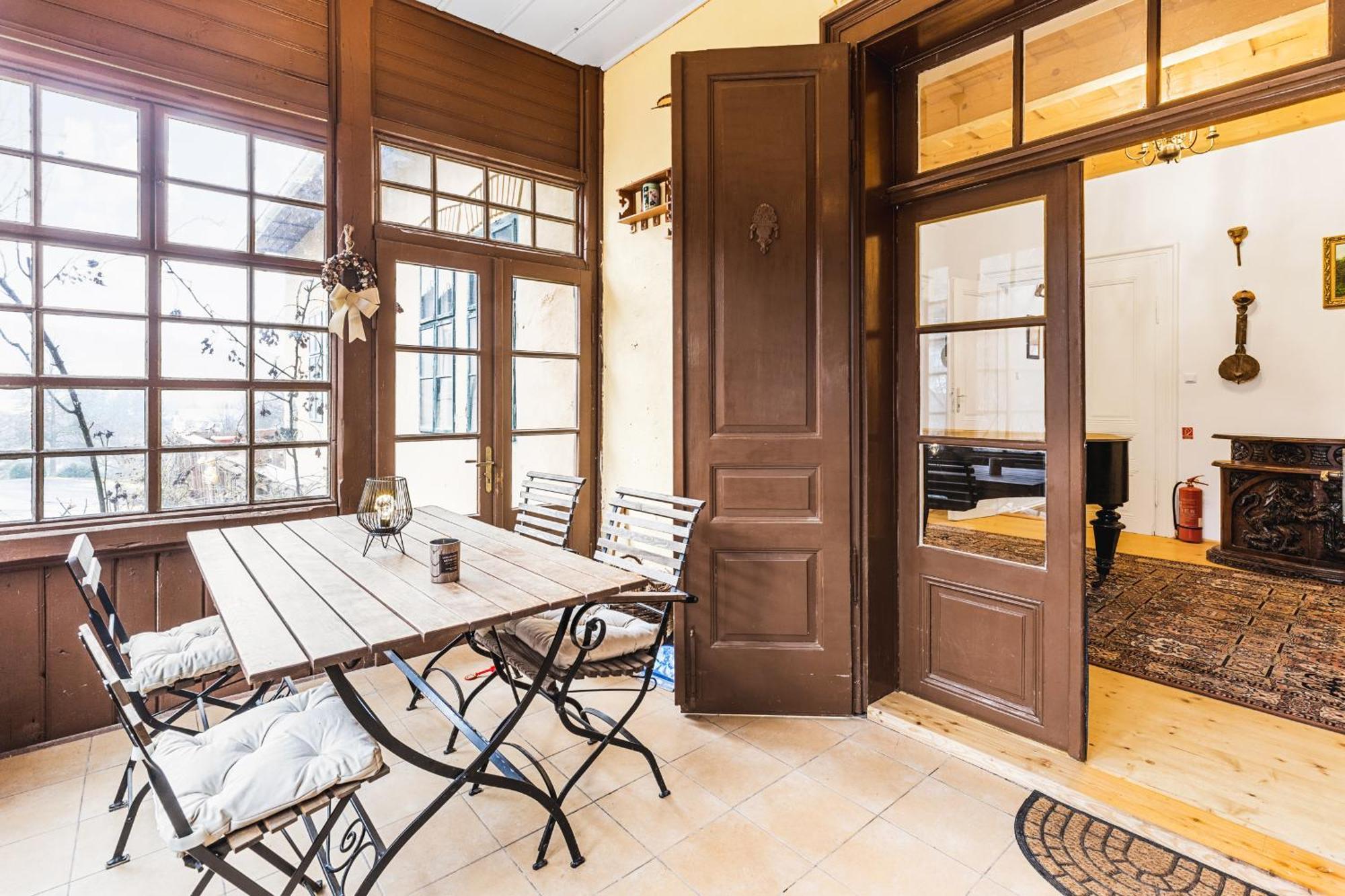 Sovi Dom- Historicke Apartmany Z 19 Storocia, 4Km Od Banskej Stiavnice Svaty Anton Luaran gambar